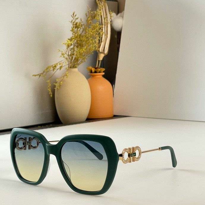 Picture of Ferragamo Sunglasses _SKUfw47548030fw